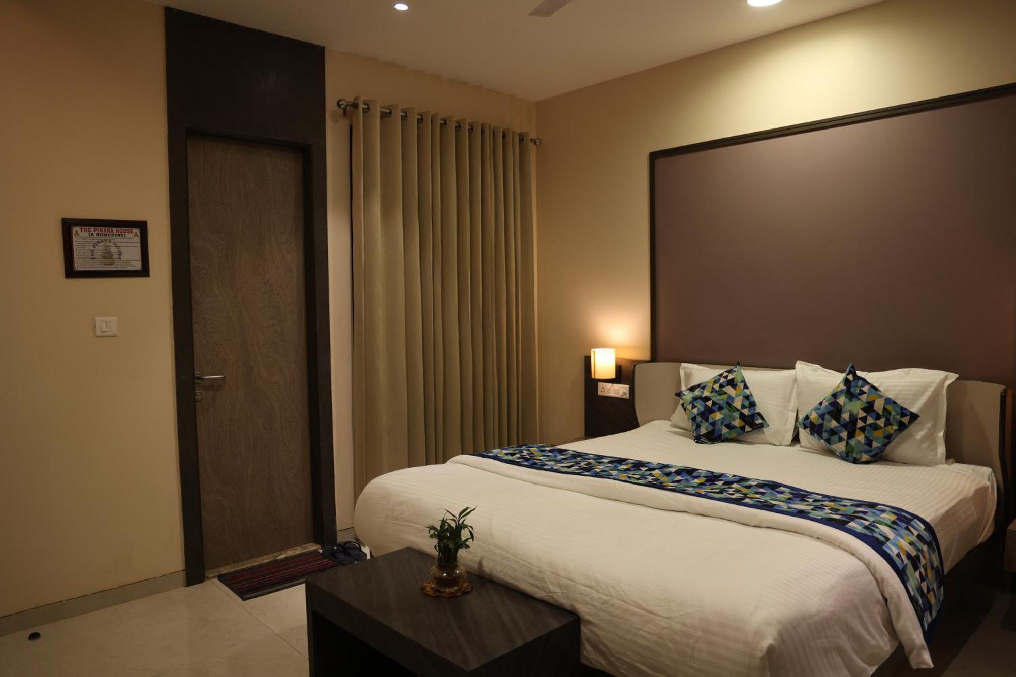 Hotel Pinaka Inn Lucknow Exteriör bild